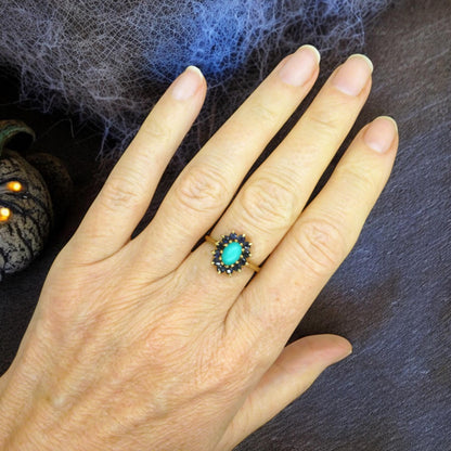 Vintage 9ct Turquoise and Sapphire oval cluster ring