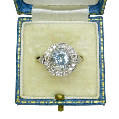 Vintage 18ct gold Aquamarine 1.80ct & Diamond cluster halo ring