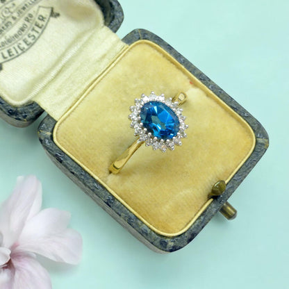 Vintage 9ct blue topaz & diamond oval cluster ring