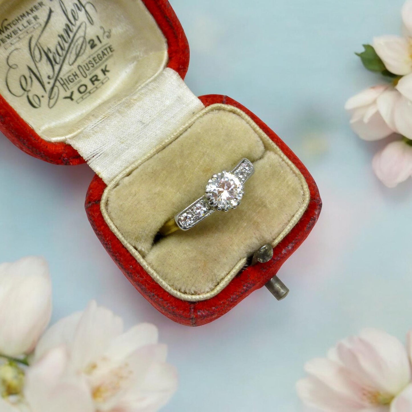 Vintage 18ct & Platinum natural VS diamond solitaire engagement ring 0.60ct - Independent valuation