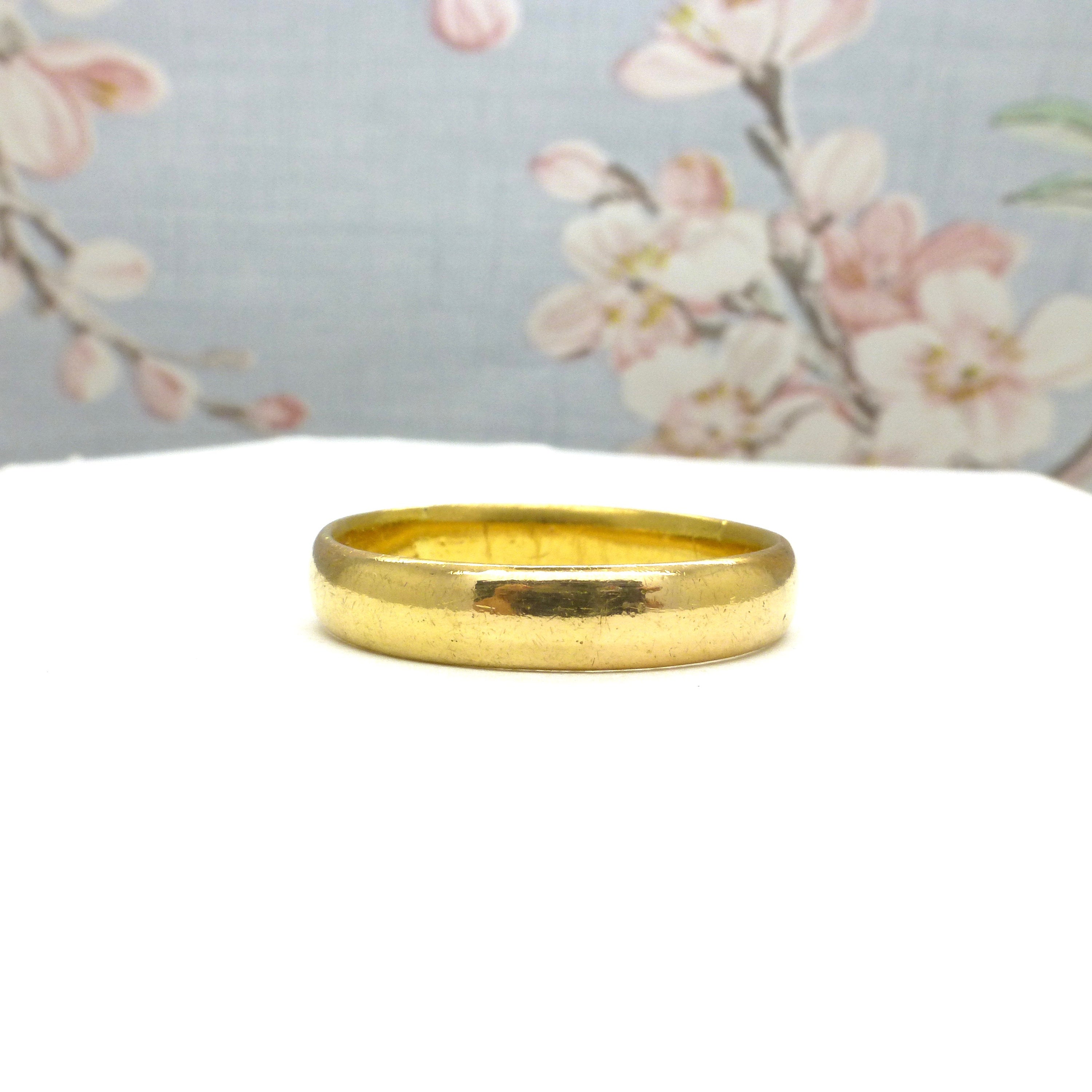 Old gold wedding on sale rings